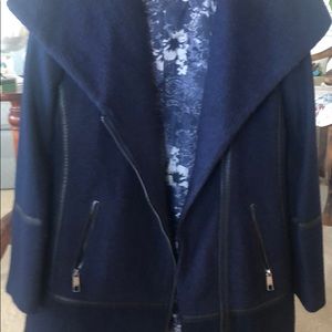 Guess women’s jacket-Medium